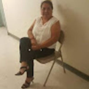 Meet your Posher, Iris